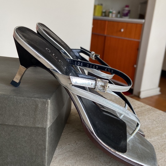 Gucci sandals - Picture 3 of 3